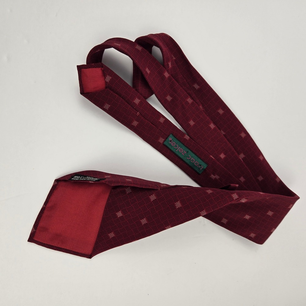 Isaac Zelcer Mens Silk Tie Burgundy Geometric Grid Hand Made in Italy 57 Inch